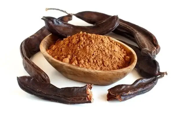 farine de caroube poudre de caroube caroubier